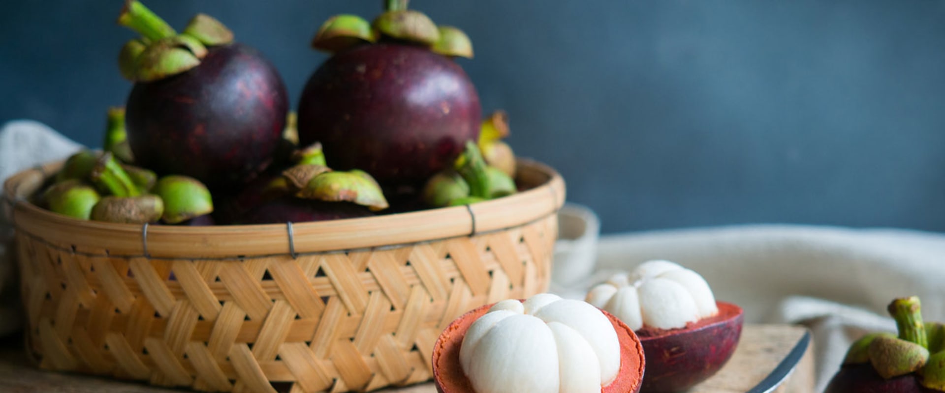 What part of mangosteen is used for medicine?